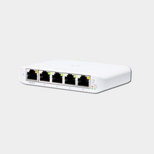 Load image into Gallery viewer, Ubiquiti Unifi USW-Flex-Mini Switch Compact Gigabit 5-Port 802.3af/at PoE (USW-Flex-Mini) I 5-Port managed Gigabit Ethernet switch powered by 802.3af/at PoE or 5V, 1A USB-C adapter
